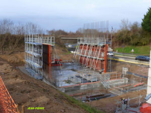 Suivi du chantier de mise à 2X2 voies de la RCEA à Blanzy