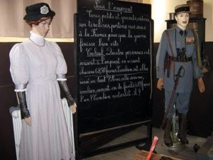 Montceau-les-Mines : Musée Ecole