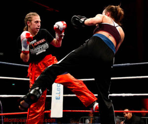 Boxe (Fighting Night)