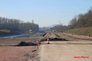 Suivi du chantier de mise à 2X2 voies de la RCEA  dans la traversée de Blanzy