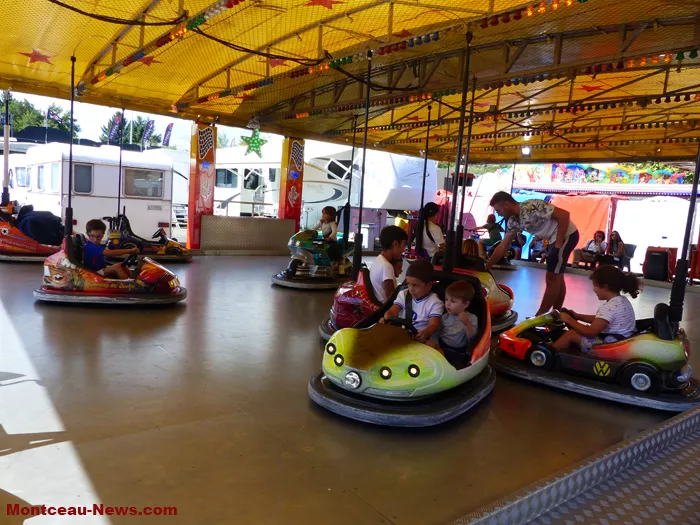 inau-fete-foraine-26082429