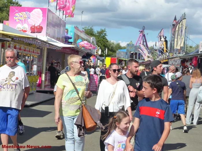 inau-fete-foraine-26082479