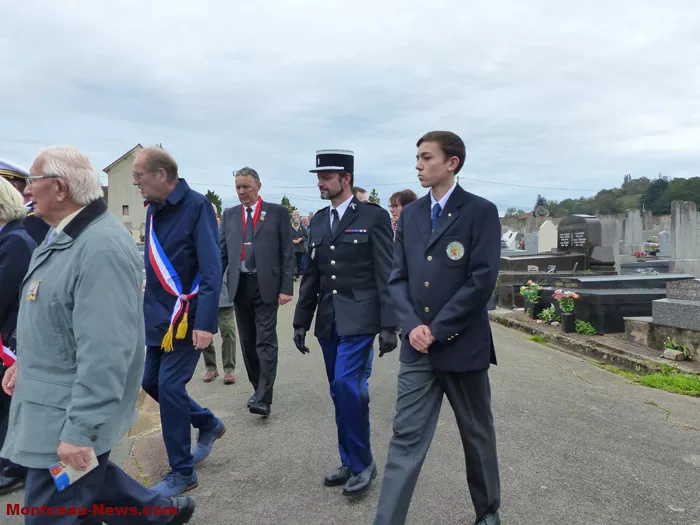 hommage-sanvignes-roger-pinon-13102429