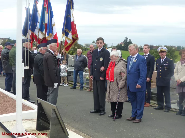 hommage-sanvignes-roger-pinon-13102435
