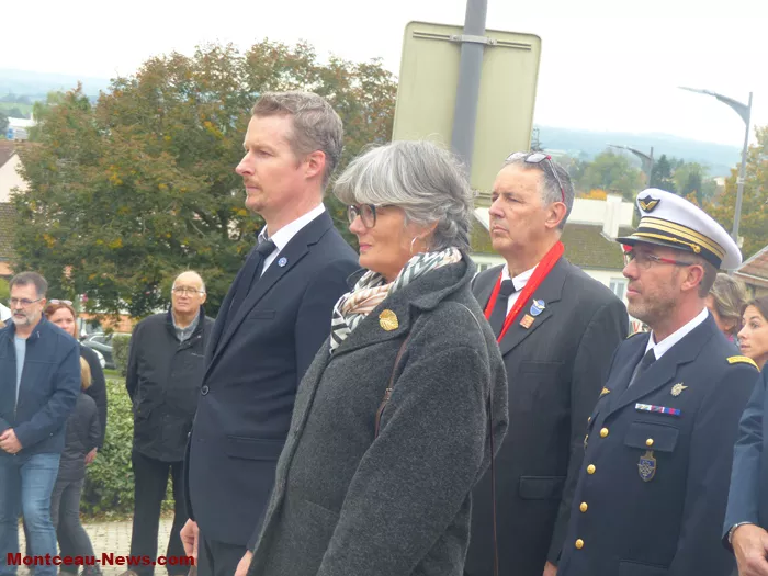 hommage-sanvignes-roger-pinon-13102472