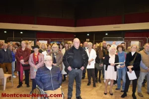 Montceau : Vernissage de l’exposition des travaux des élèves de l’école d’arts de Mireille Kazmine