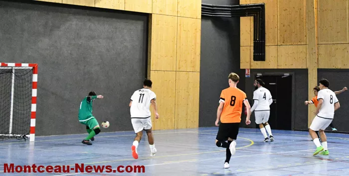 foot-salle-251124161029