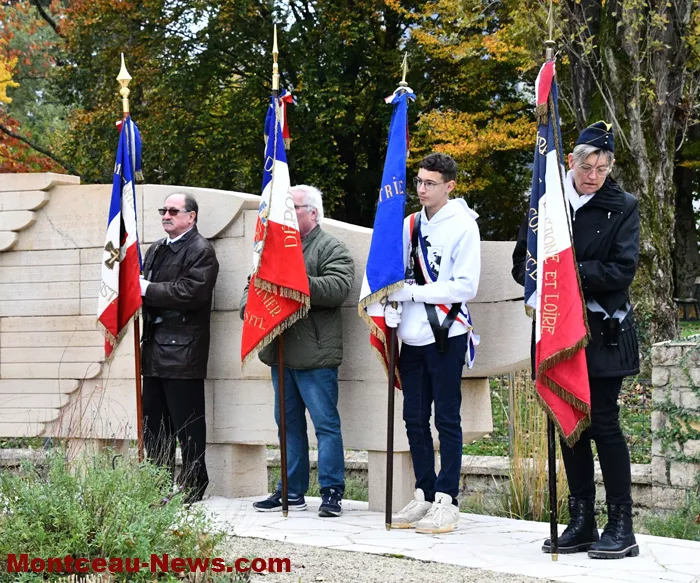mont-commemo-121124161030
