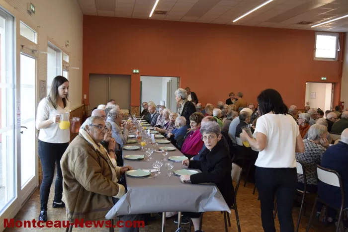 repas-anciens-111124161024