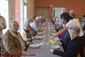 Le CCAS et le Comité des fêtes de St Berain accueillent les anciens au repas annuel