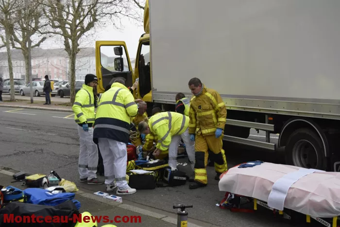 accident-mont-131224161026