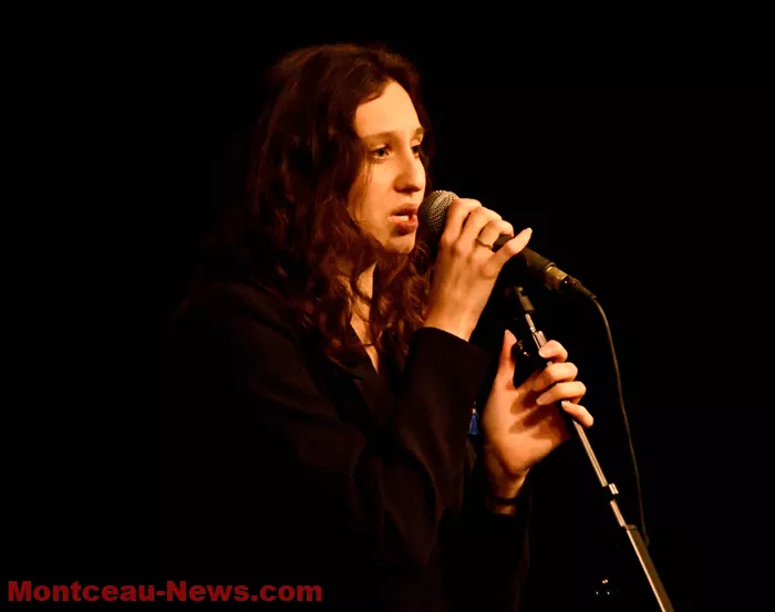 emma-concert-120125161038