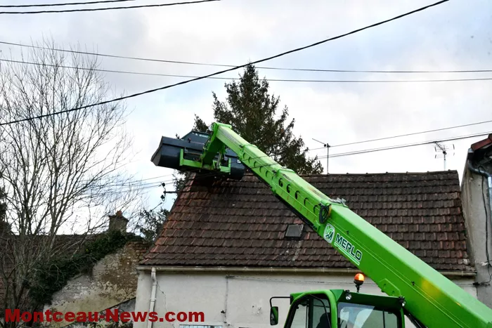 maison-peril-070125161026