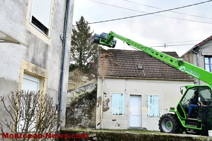 maison-peril-070125161032