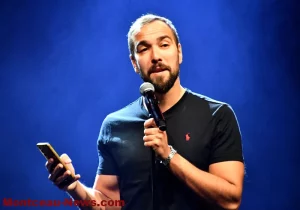 Montceau-les-Mines : humour à l’Embarcadère