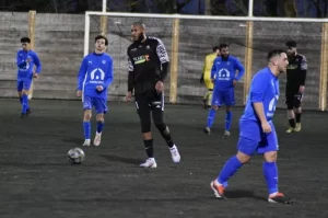 foot-yanis-140425161024