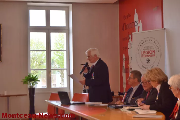 legion honneur-ag-180425161039