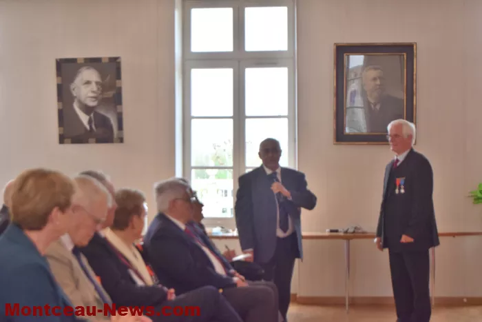 legion honneur-ag-180425161040