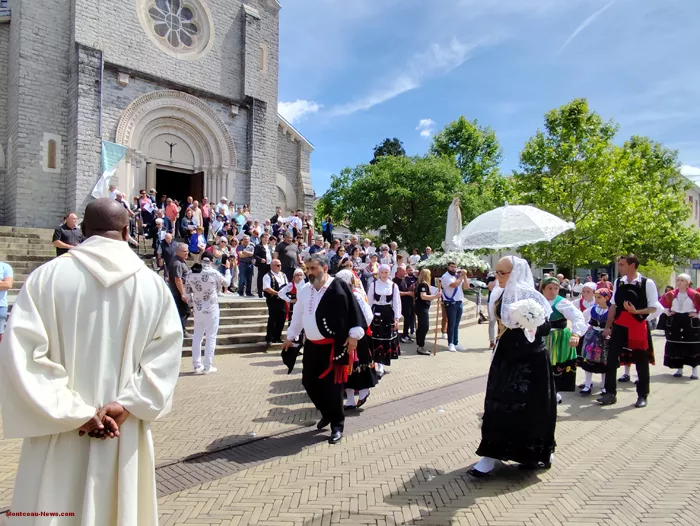 fete-potugais-fatima-300525161051
