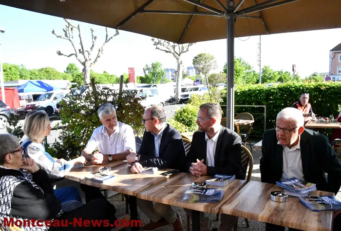 politique-marche-040525161027