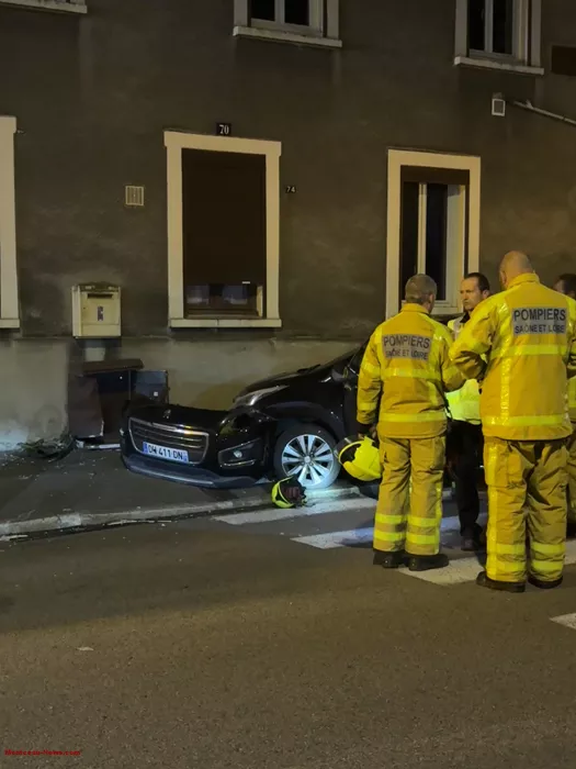 accident-barbes-090625161040