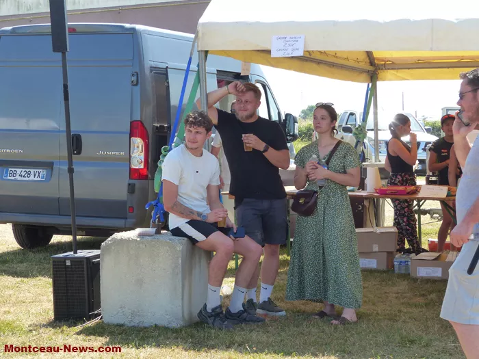 courses-tondeuse-genelard-220625161081