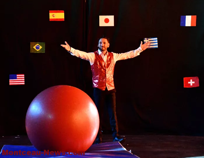 gus-circus-300625161025