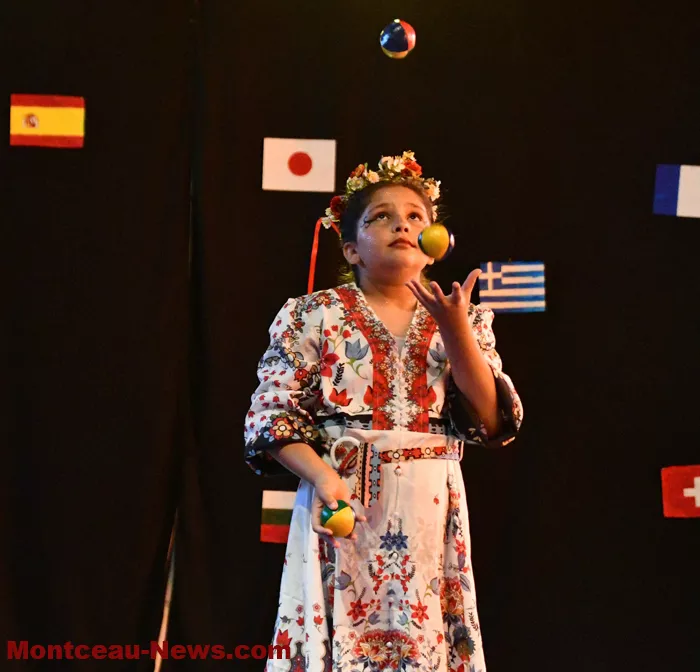 gus-circus-300625161044