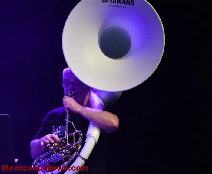 montcea-crc-danse-100625161029