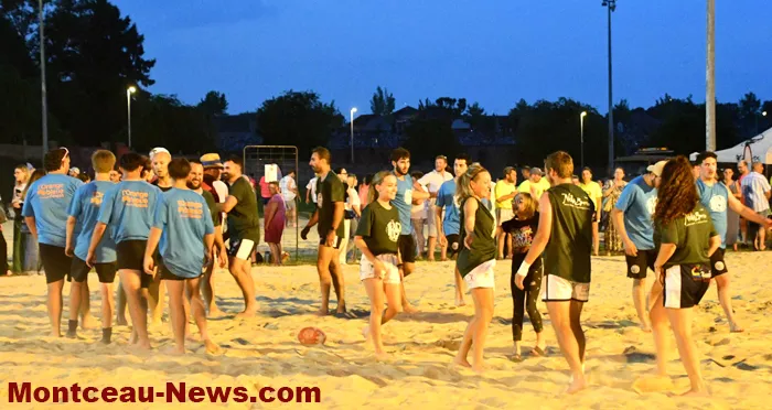 rugby-beach-130625161026