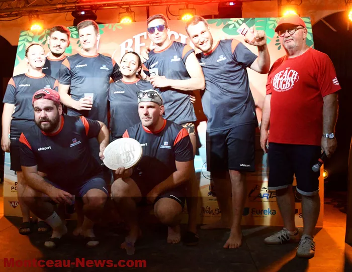rugby-beach-130625161034
