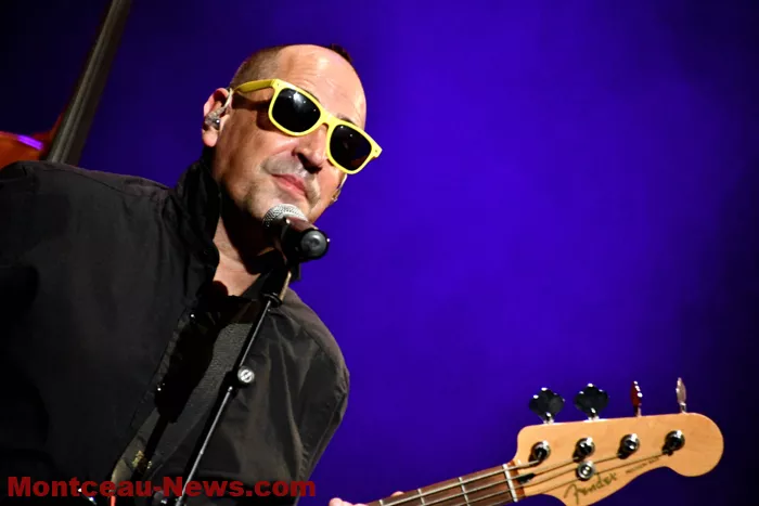 foliess-concert-queulots-070725161034