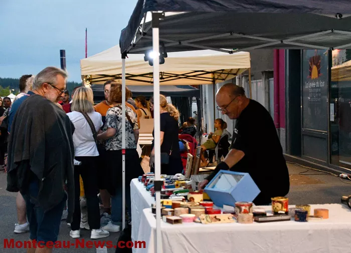 marche-nocturne-st-vallier-270725161040