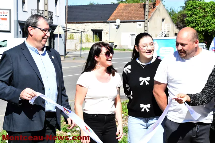 inau-station-service-st-vallier-040925161033