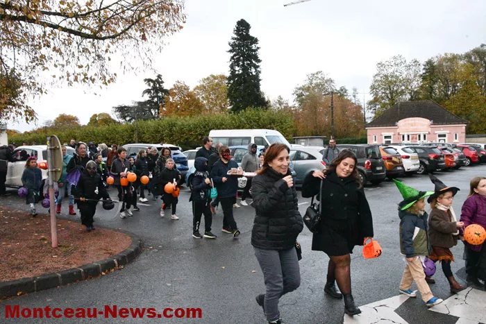 defilee-monstres-blanzy-2610257