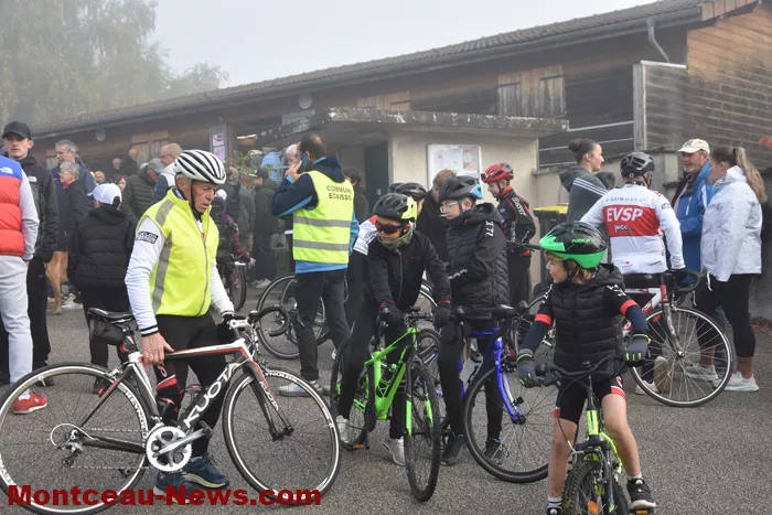 marche-rose-ecuisses-19102529