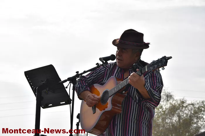 marche-rose-ecuisses-19102573