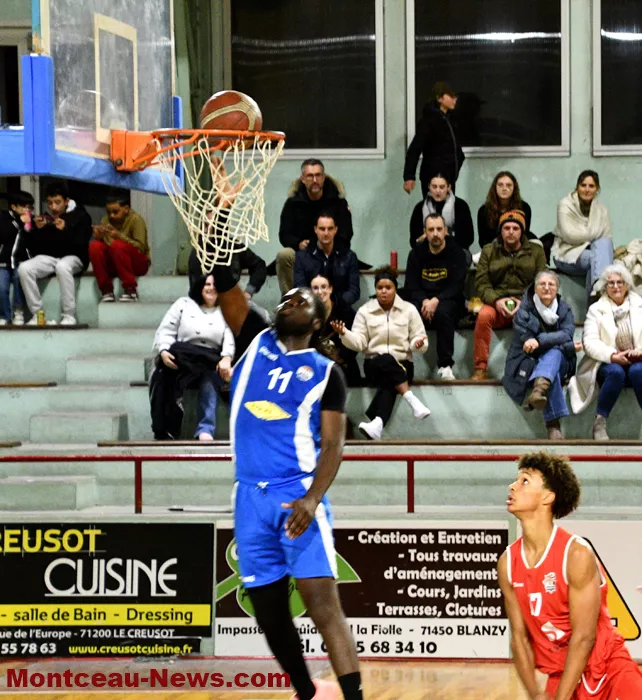 basket-montceau-24112538