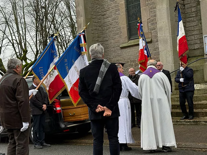 camille-dufour-261125