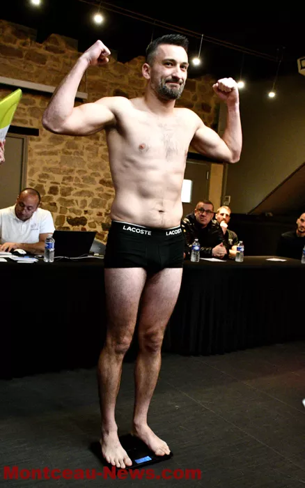 fight-pesee-boxeurs-0811259