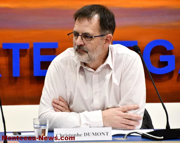 conseil-st-vallier-1112251