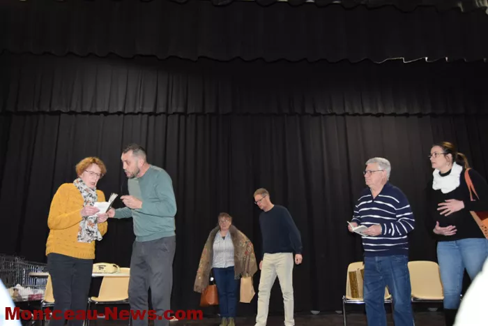 eventail-blanzy-08122515