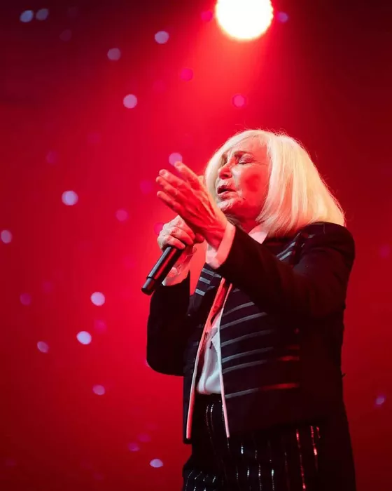 michele-torr-0412253