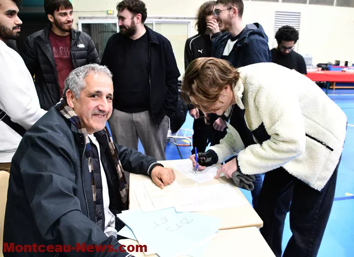 remise-diplomes-lycee-parriat-13122515