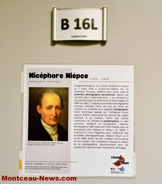 college-st-ex-0901269