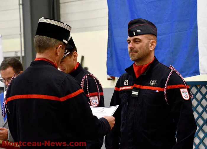 grades-pompiers-montceau-17012612