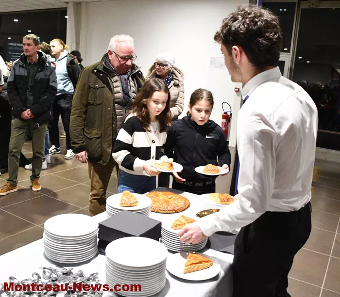 rcmb-peugeot-galette-09012610