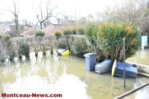 Montceau-les-Mines – La Bourbince sort de son lit