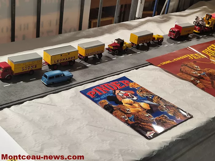 train-model-expo-21022618