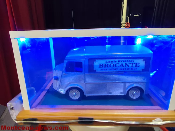 train-model-expo-2102263